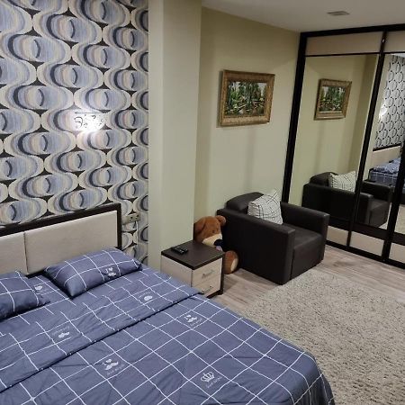 2 Bedroom Central Apartment キシナウ エクステリア 写真