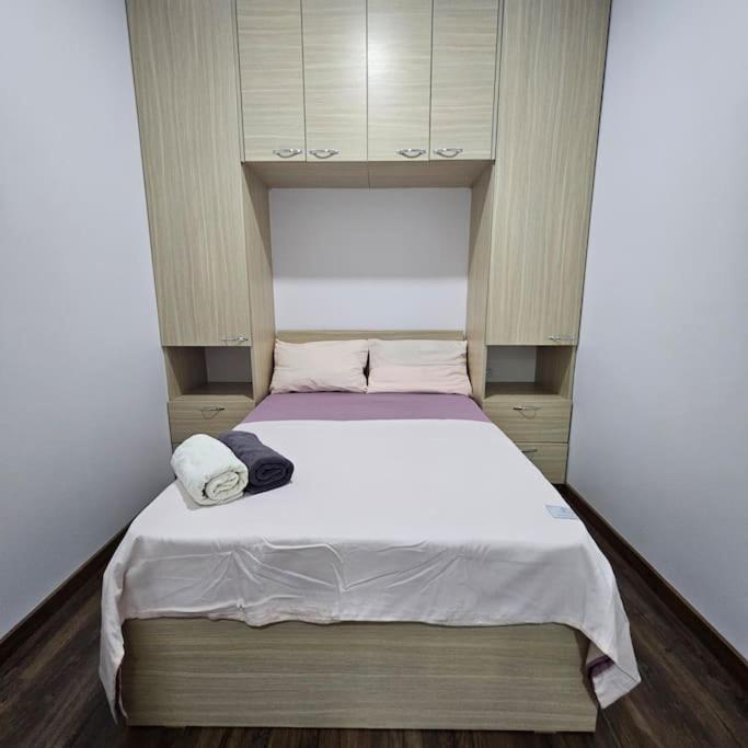 2 Bedroom Central Apartment キシナウ エクステリア 写真
