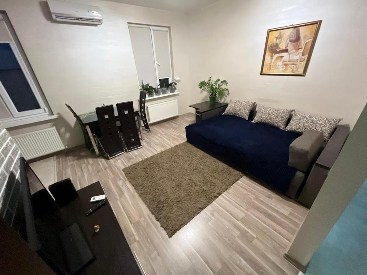 2 Bedroom Central Apartment キシナウ エクステリア 写真