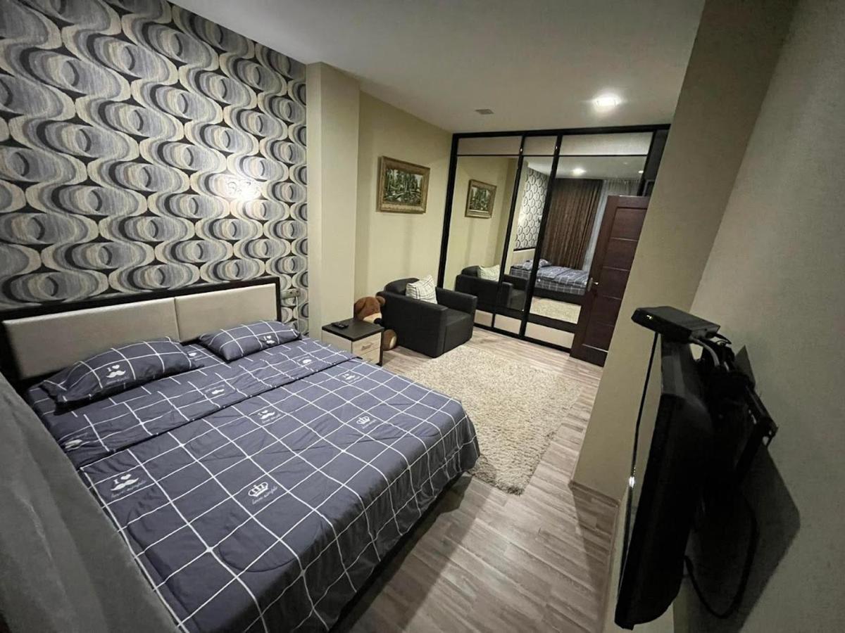 2 Bedroom Central Apartment キシナウ エクステリア 写真